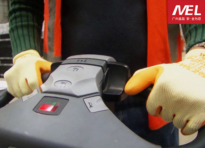 精益求精，SHOWA尚和手套給您更好的操作保護(hù)