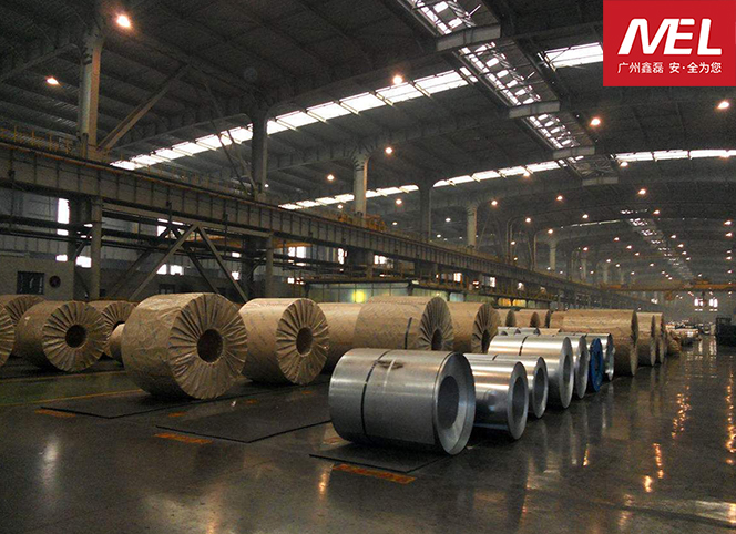 安全刀具，傳統(tǒng)金屬刀和陶瓷刀該如何抉擇！